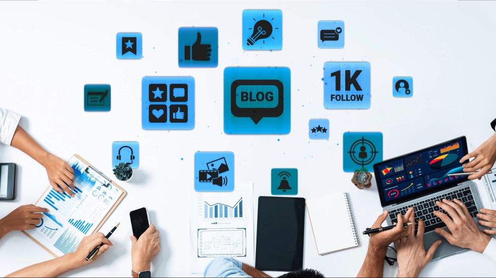 Marketinški tim analizira rezultate digitalnih kampanja i sadržaja na društvenim mrežama